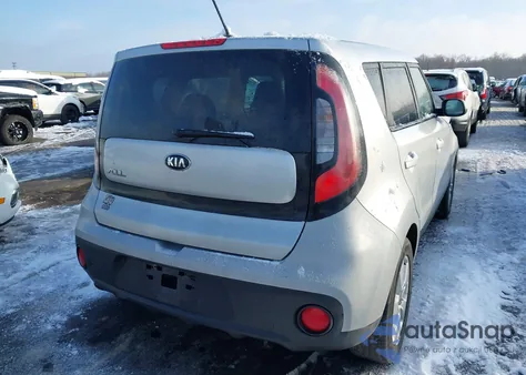 2018 Kia Soul z USA, uszkodzony, nr VIN KNDJN2A29J7583243